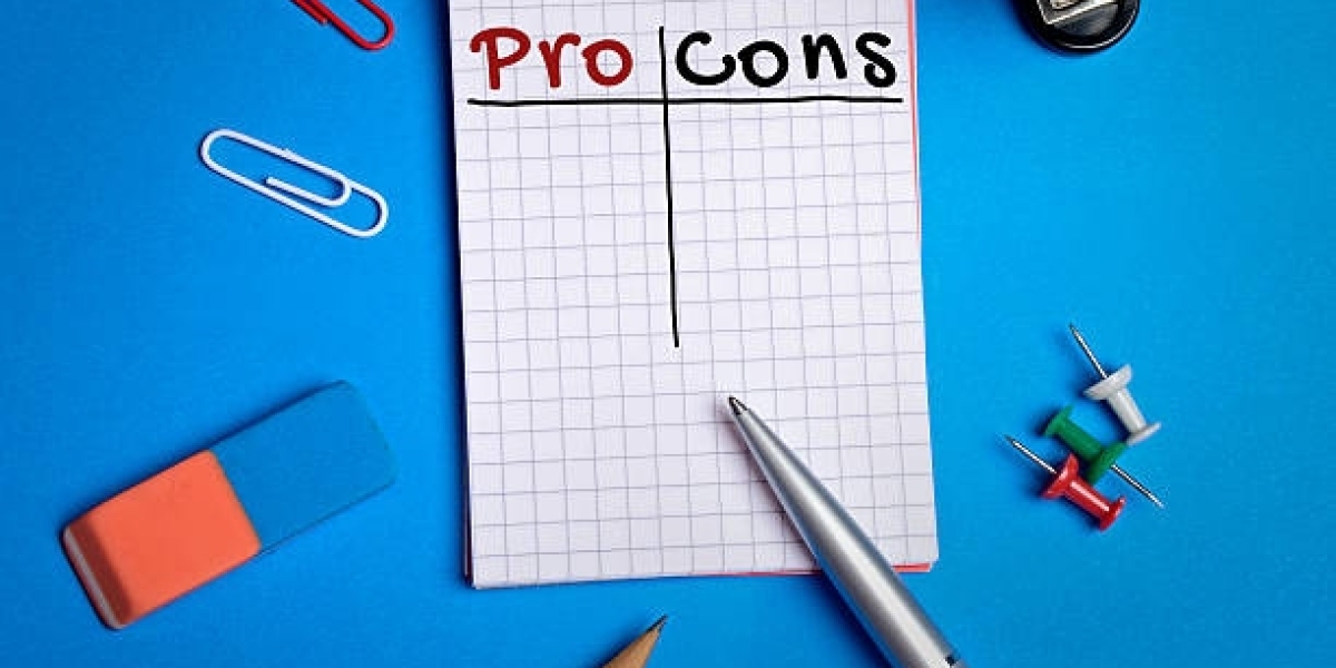 Collaborative Essay Writing: Pros and Cons