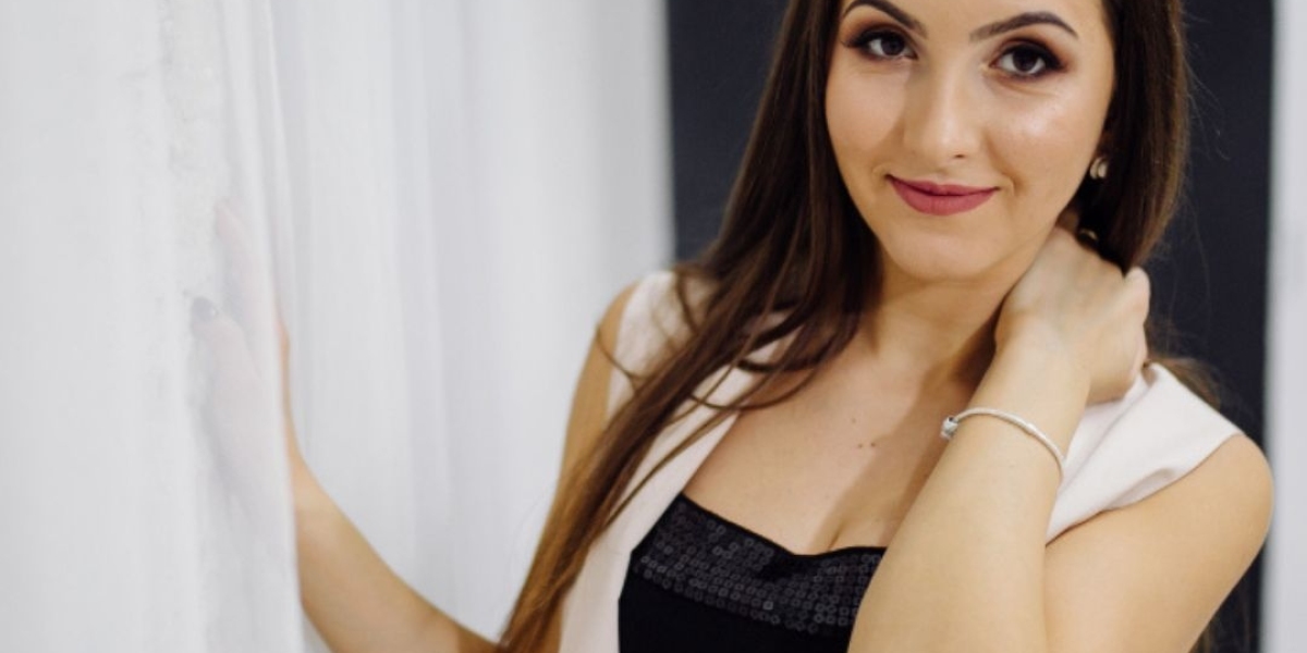 Exploring the World of Companionship: Marine Lines Escorts,