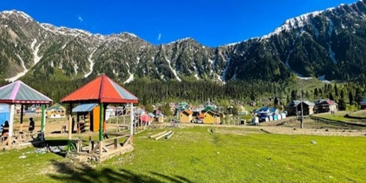 Mary Budden Estate: Experience Timeless Luxury at the Best Hotel in Almora