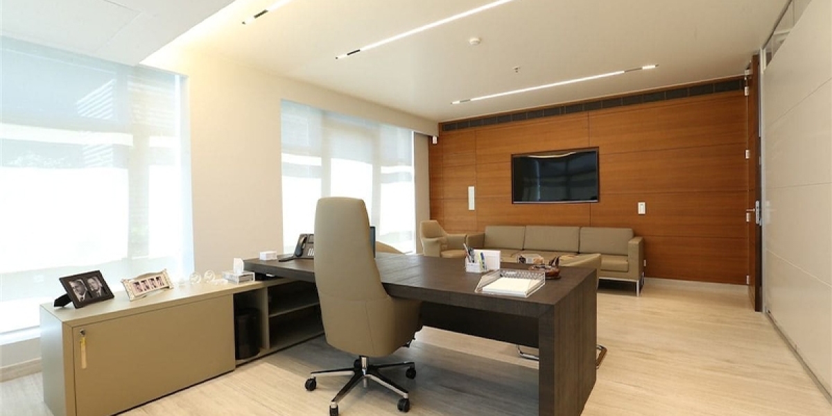 Enhance Your Workspace with the Perfect Executive Desk in Dubai