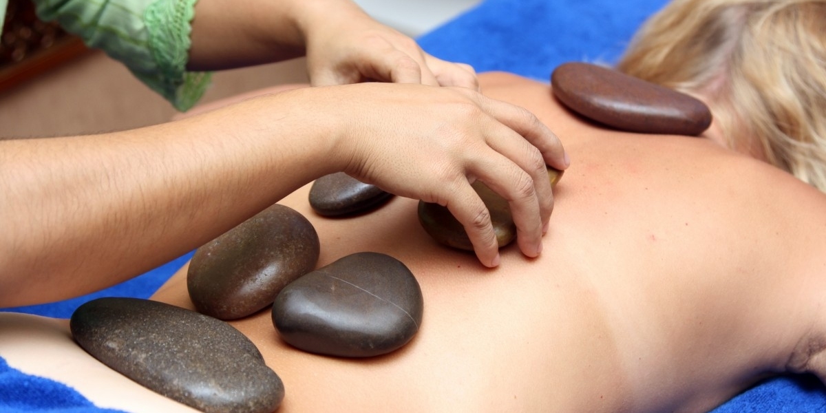 Hot Stone Massage Tysons Corner for Deep Relaxation & Stress Relief