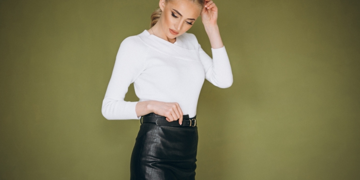 How Womens Leather Skirts Can Elevate Your Everyday Look