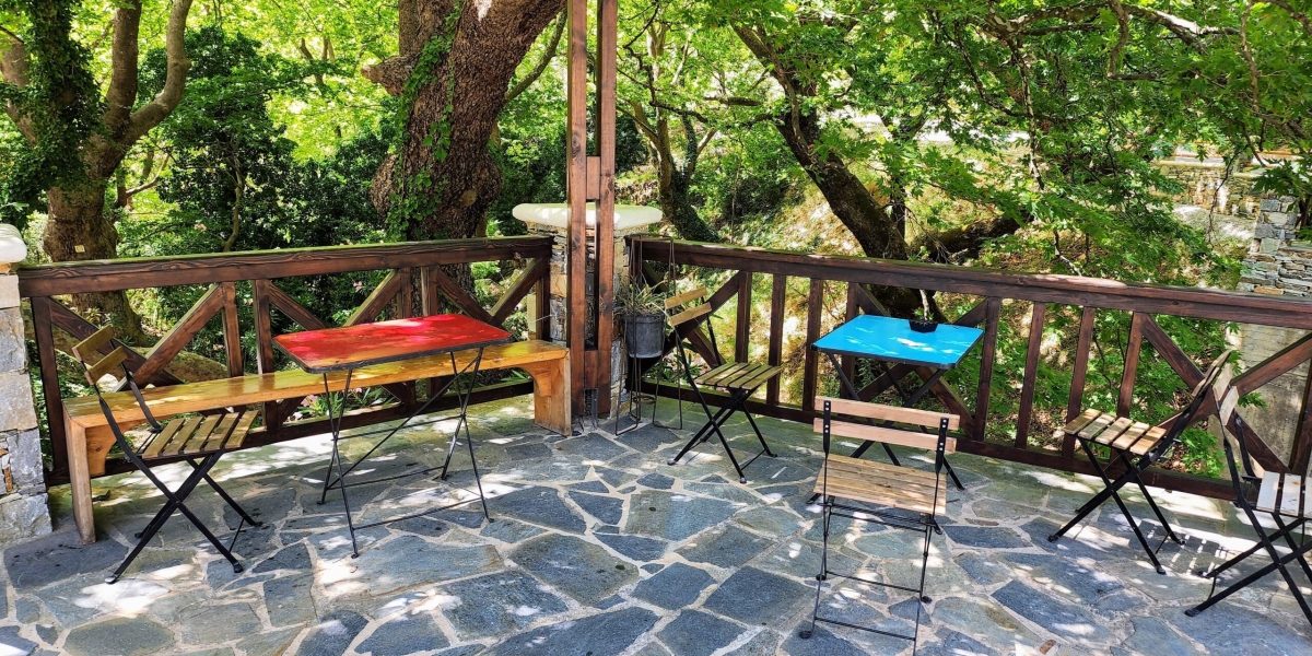 Luxury Real Estate in Greece: Most Desirable Waterfront Properties — Real Estate in Greece