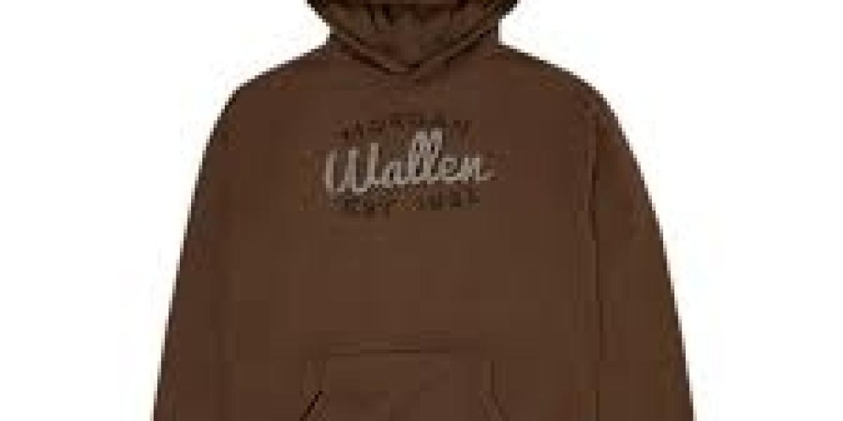 Cozy New Year Looks with Morgan Wallen Hoodie