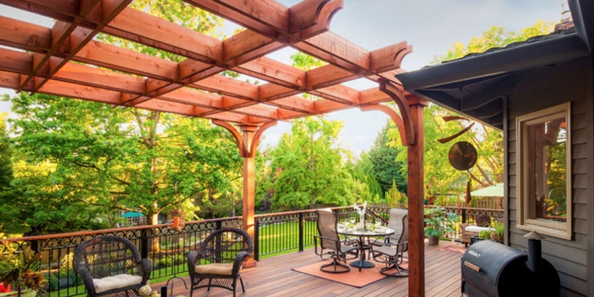 Enjoy Outdoor Living with Modern Pergolas in Miami