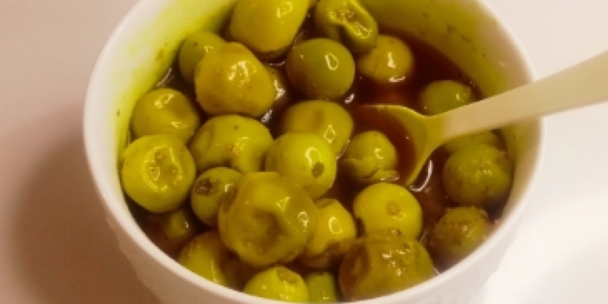 Lasora Pickle: A Tangy Twist to Traditional Flavors