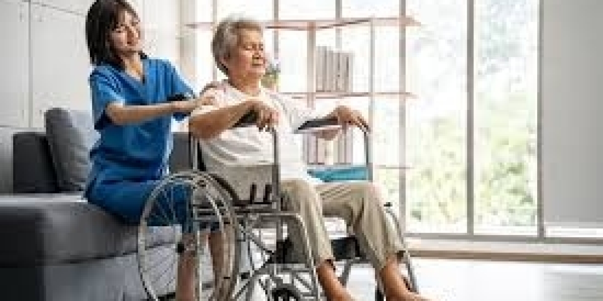 Why Senior Socialization Is Just as Important as Medical Care for Long Term Wellness
