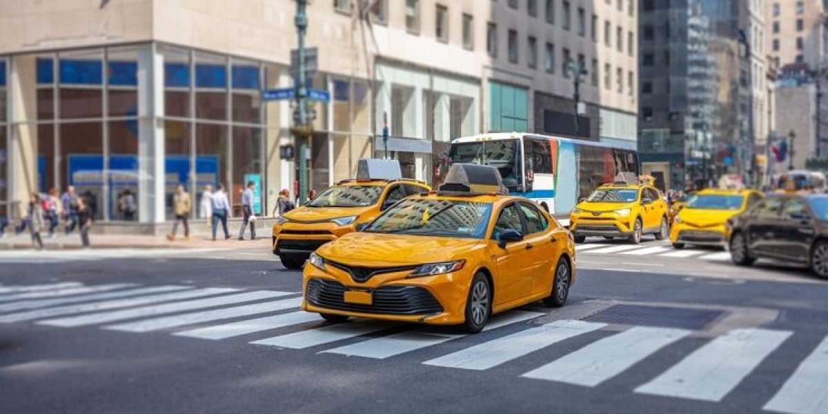 Smooth Rides and Quiet Roads: The Real Story of Airport Taxi Sherwood Park