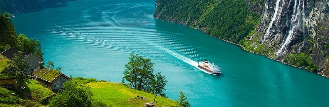 Ольга Менжерес Cover Image