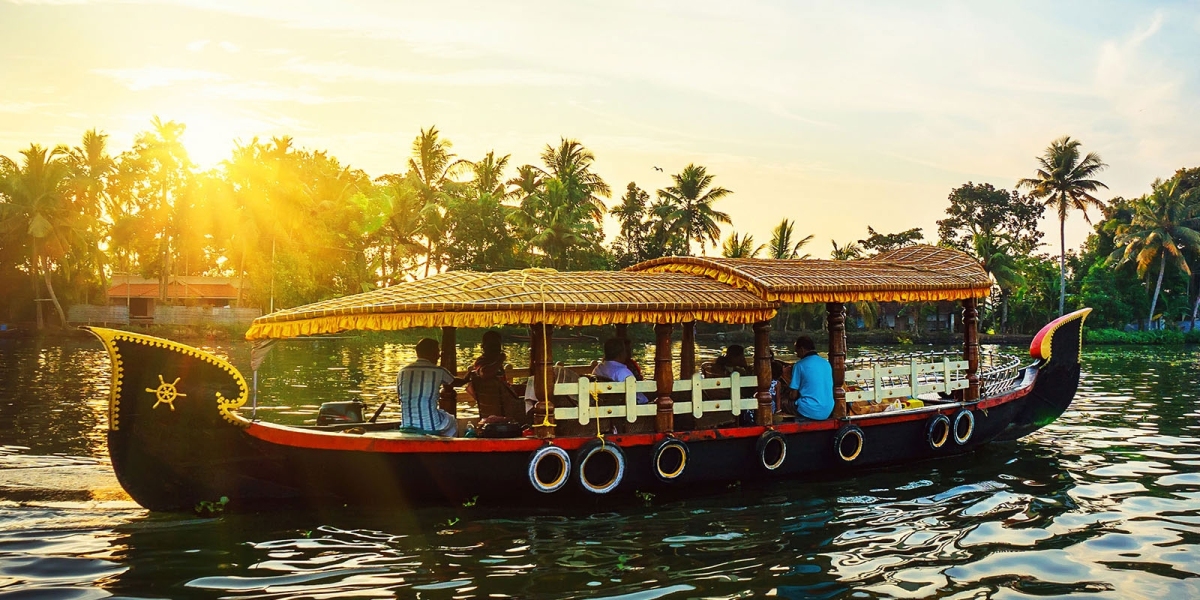 South India tour packages with complete travel itinerary