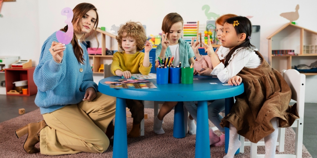 Benefits of Enrolling Your Child in a Local Daycare Program