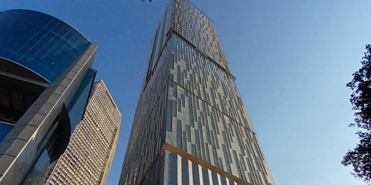 Oberoi 360 West Worli Mumbai Luxury Homes Price and Investment Insights