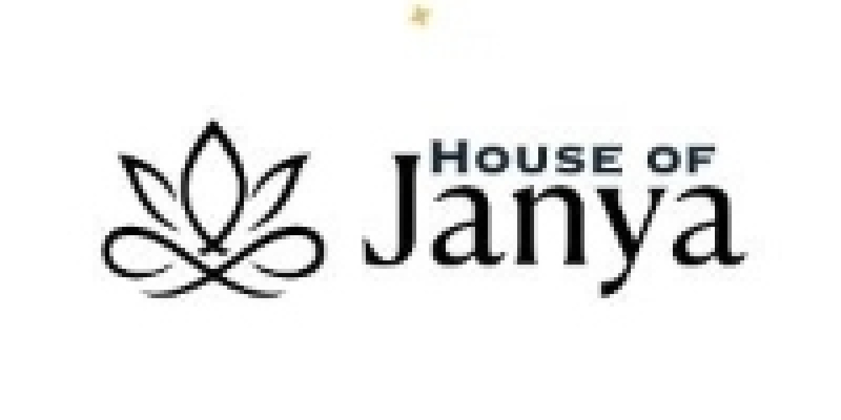 Silver Anklets for Women – Grace, Tradition & Modern Style